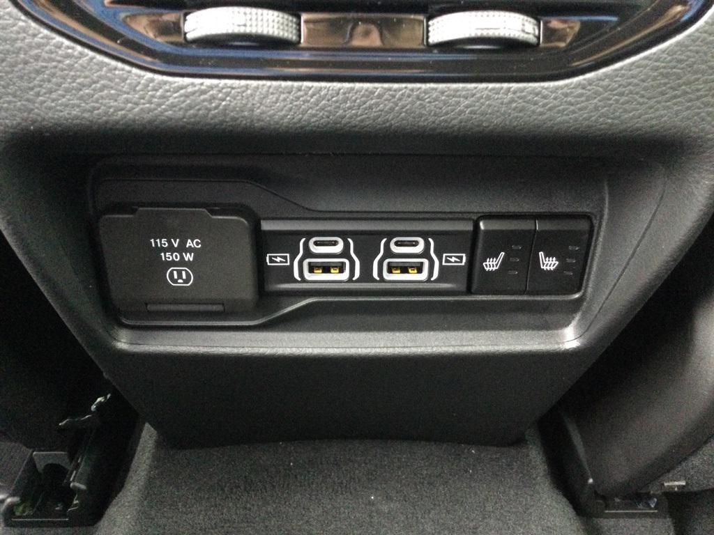 new 2025 Jeep Grand Cherokee car, priced at $48,465