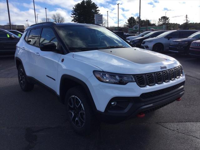 new 2025 Jeep Compass car, priced at $34,640