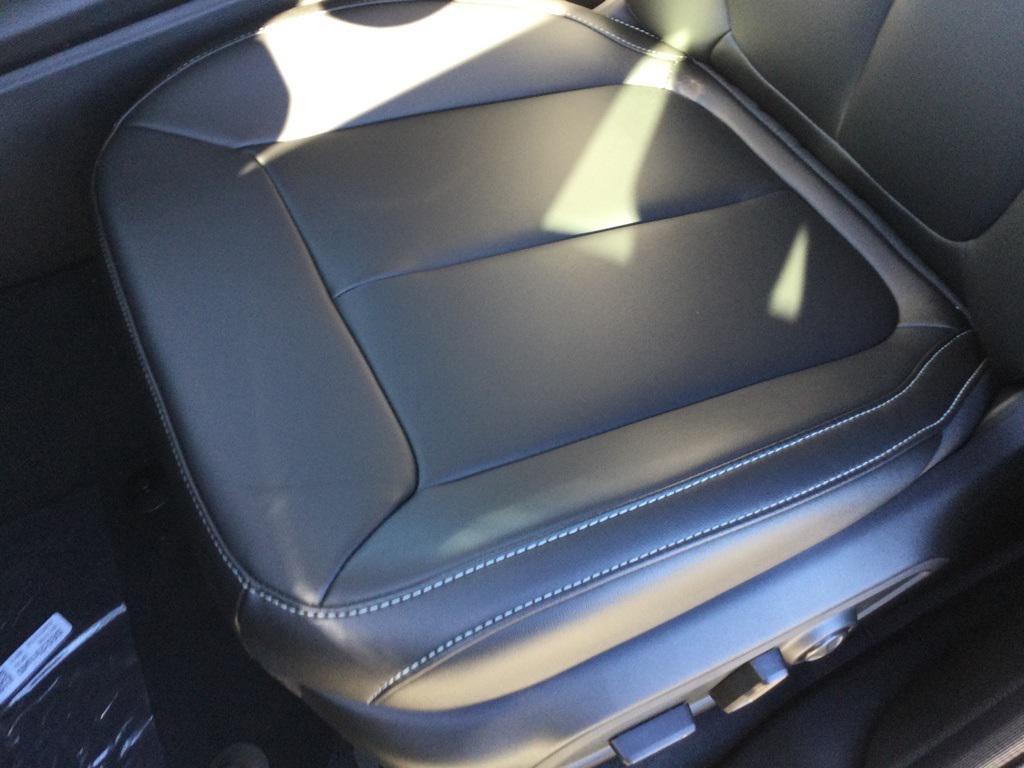 new 2025 Jeep Grand Cherokee L car, priced at $47,490