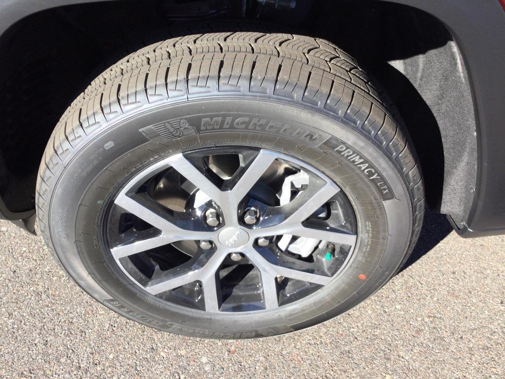 new 2025 Jeep Grand Cherokee L car, priced at $47,490