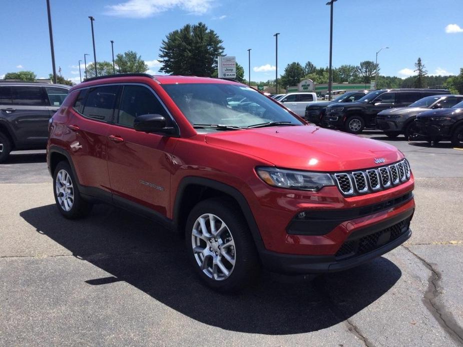 new 2024 Jeep Compass car, priced at $33,160