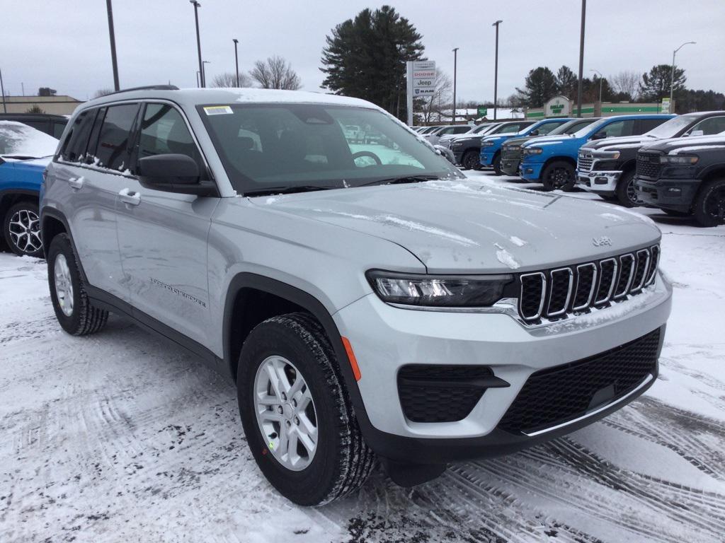new 2025 Jeep Grand Cherokee car, priced at $41,665