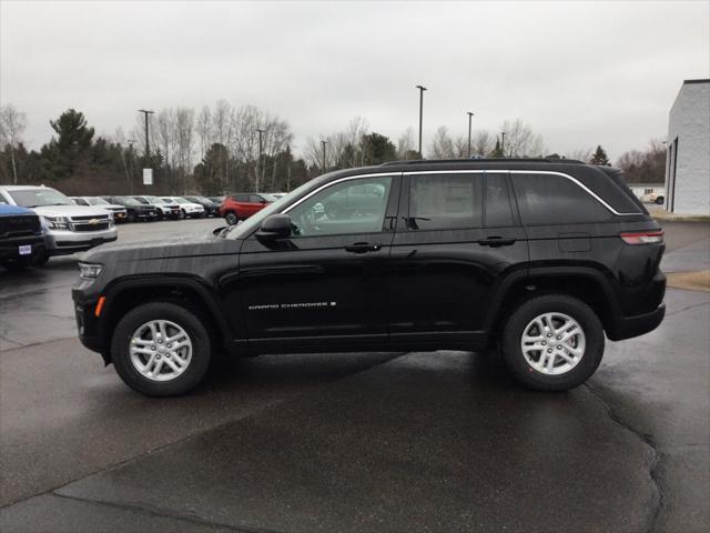 new 2025 Jeep Grand Cherokee car, priced at $41,715