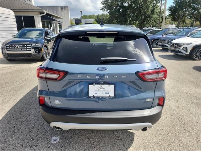 new 2026 Ford Escape PHEV car, priced at $37,390