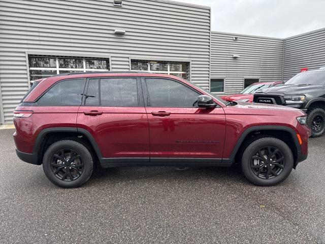 used 2024 Jeep Grand Cherokee car, priced at $38,769