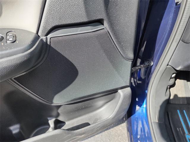 used 2022 Honda CR-V Hybrid car, priced at $28,697
