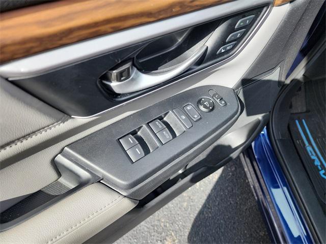 used 2022 Honda CR-V Hybrid car, priced at $28,697