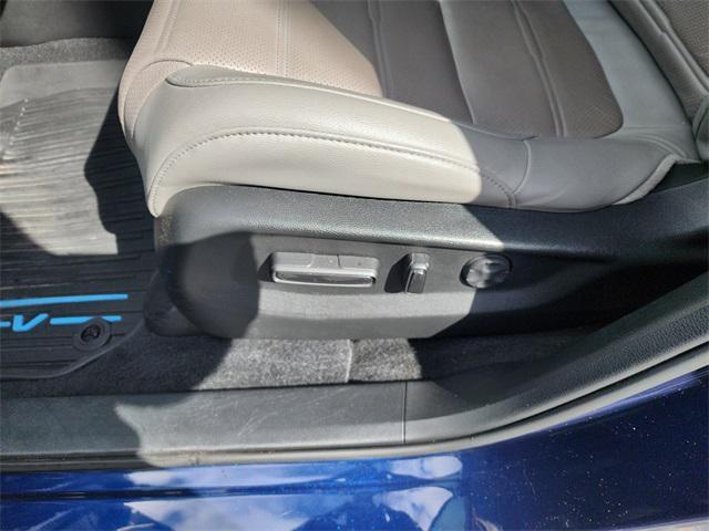used 2022 Honda CR-V Hybrid car, priced at $28,697