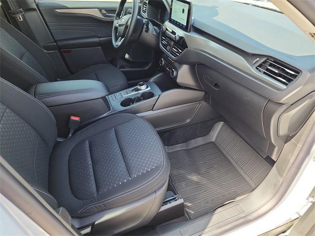 new 2025 Ford Escape car, priced at $27,580