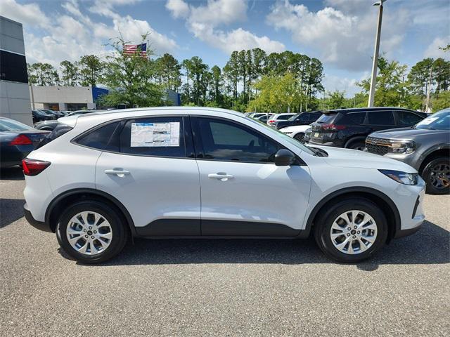 new 2025 Ford Escape car, priced at $27,580