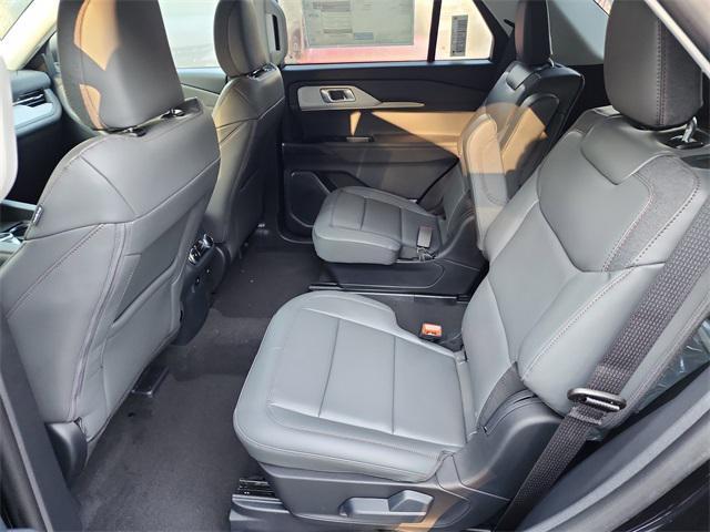 new 2025 Ford Explorer car, priced at $45,665