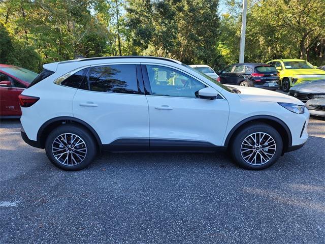 new 2025 Ford Escape PHEV car, priced at $41,025