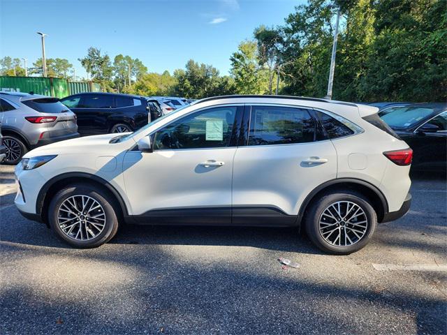 new 2025 Ford Escape PHEV car, priced at $41,025