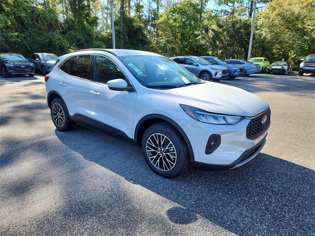 new 2025 Ford Escape PHEV car, priced at $39,895