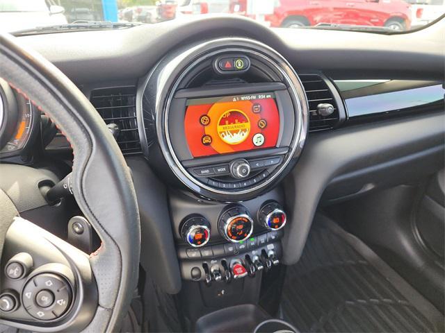 used 2021 MINI Hardtop car, priced at $19,498