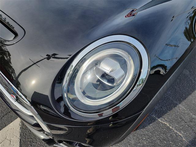 used 2021 MINI Hardtop car, priced at $19,498