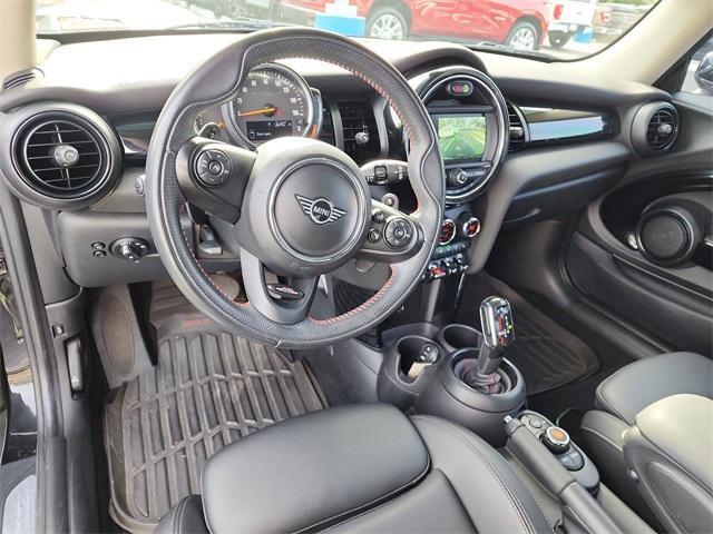 used 2021 MINI Hardtop car, priced at $19,498