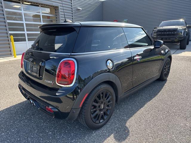 used 2021 MINI Hardtop car, priced at $22,968