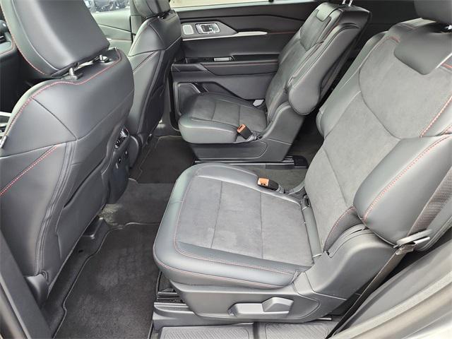 new 2025 Ford Explorer car, priced at $56,332