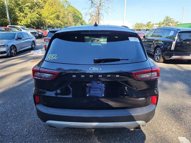new 2025 Ford Escape PHEV car, priced at $40,030