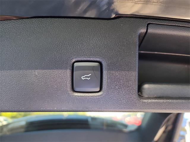 new 2025 Ford Escape PHEV car, priced at $40,030