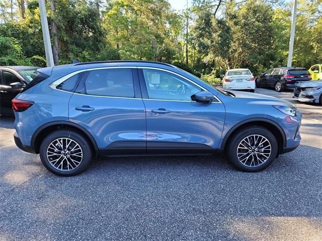 new 2025 Ford Escape PHEV car, priced at $39,895