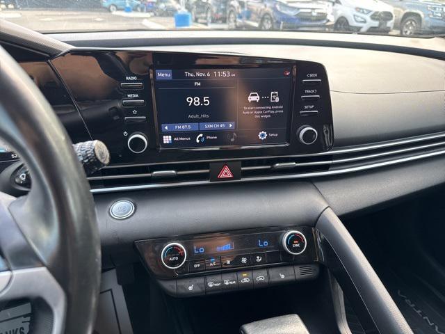 used 2022 Hyundai Elantra car, priced at $16,822