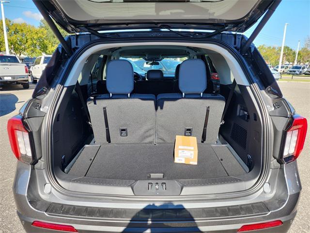 new 2025 Ford Explorer car, priced at $45,665