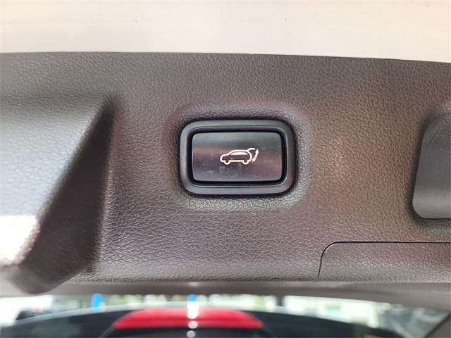 used 2019 Hyundai Santa Fe car, priced at $18,787