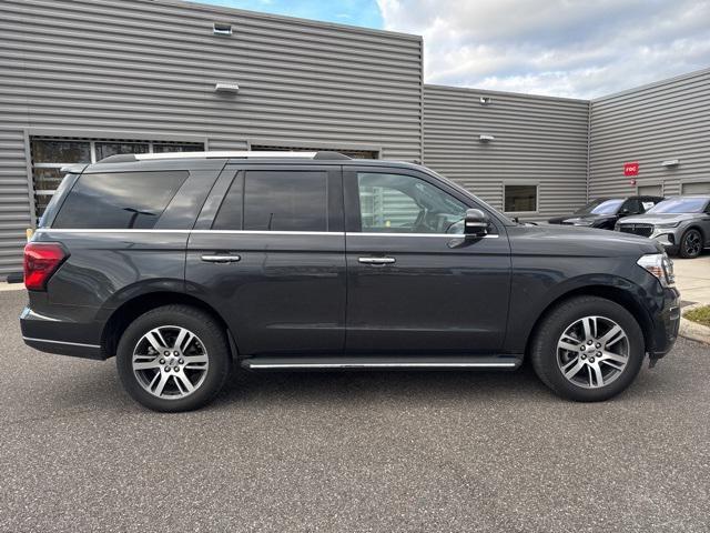 used 2022 Ford Expedition car, priced at $40,995