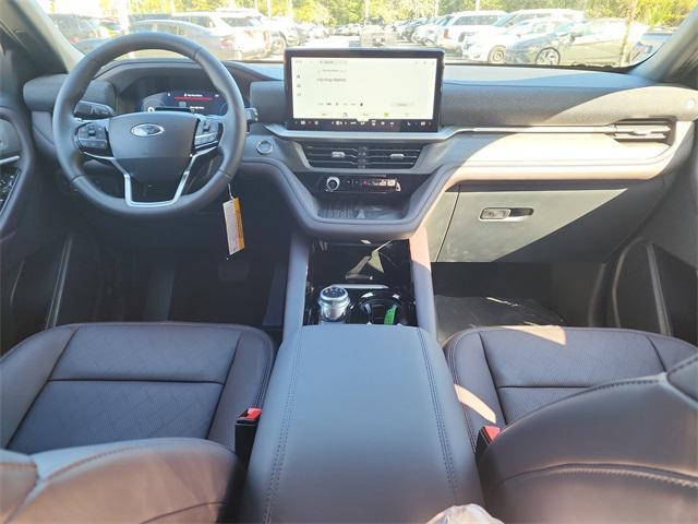 new 2025 Ford Explorer car, priced at $55,215