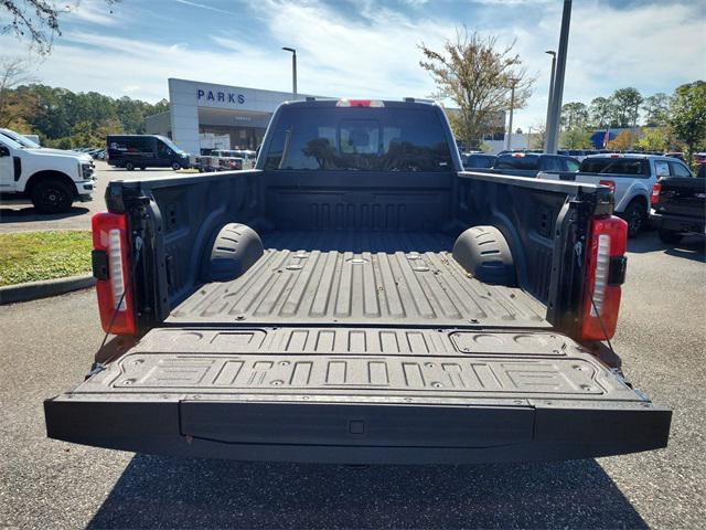 new 2025 Ford F-450 car, priced at $100,455