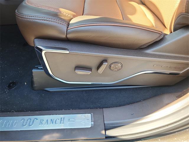 new 2025 Ford F-450 car, priced at $100,455