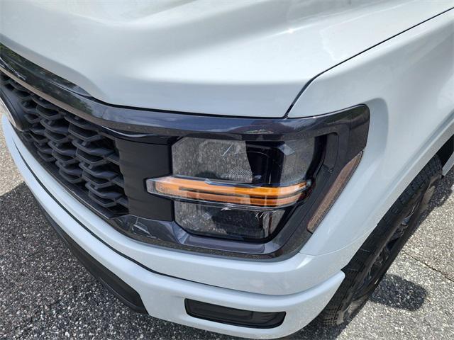 new 2025 Ford F-150 car, priced at $46,552