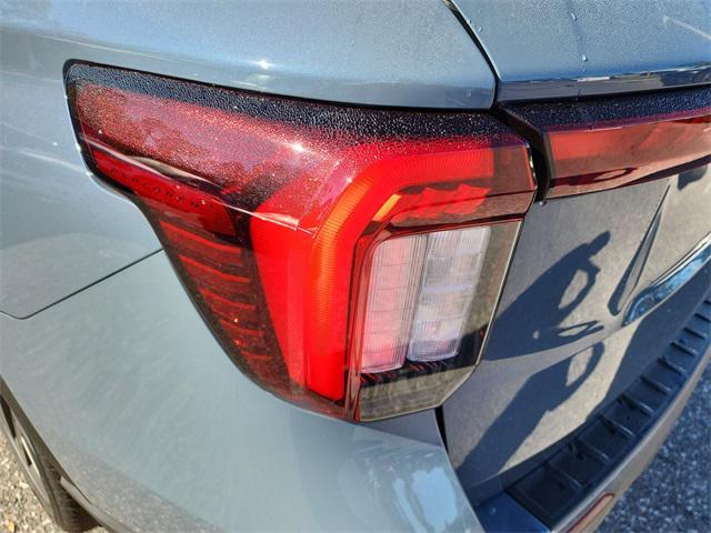 new 2025 Ford Explorer car, priced at $60,650