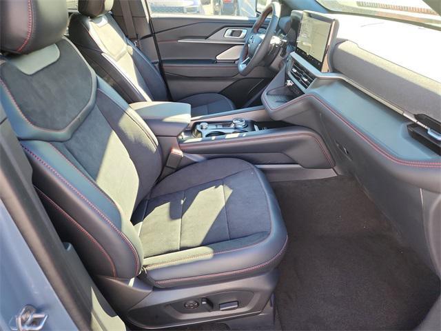 new 2025 Ford Explorer car, priced at $60,650