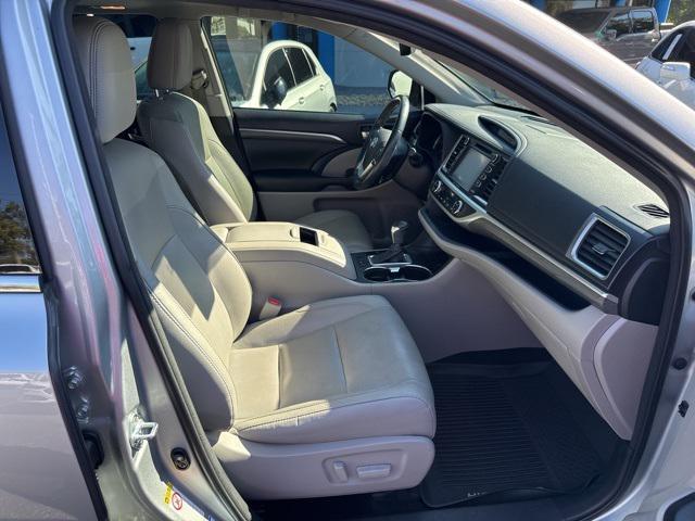 used 2017 Toyota Highlander car, priced at $23,480