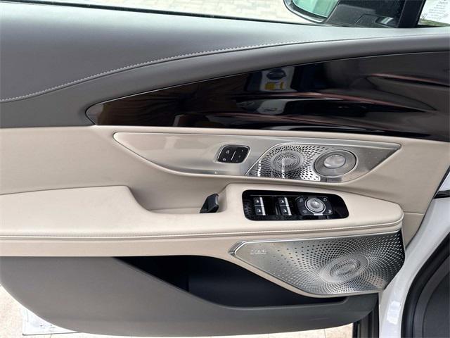 new 2025 Lincoln Nautilus car, priced at $69,910