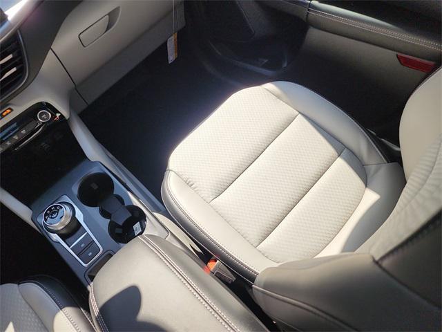 new 2025 Ford Escape PHEV car, priced at $40,625