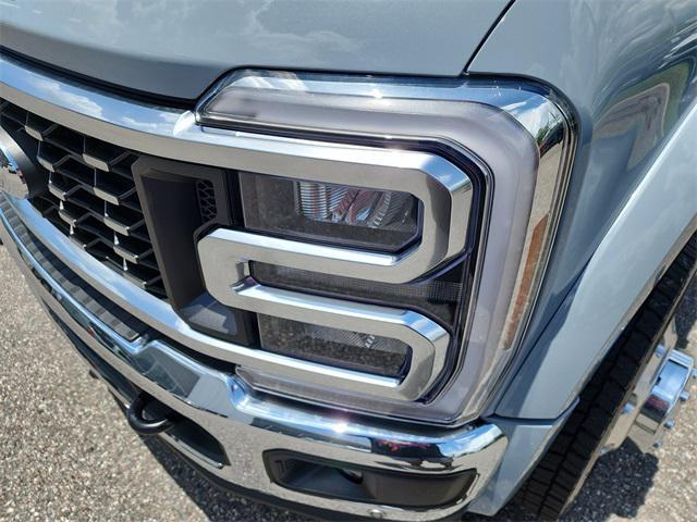 new 2025 Ford F-450 car, priced at $107,854
