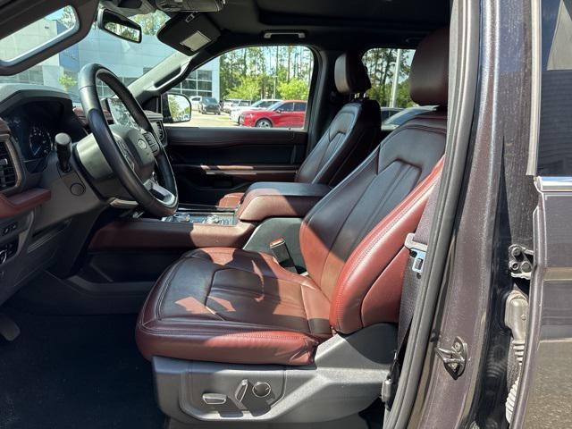 used 2023 Ford Expedition car, priced at $45,420