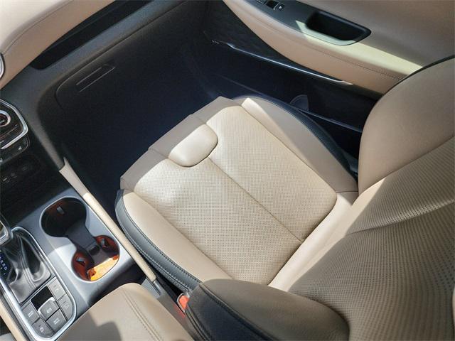 used 2019 Hyundai Santa Fe car, priced at $16,981