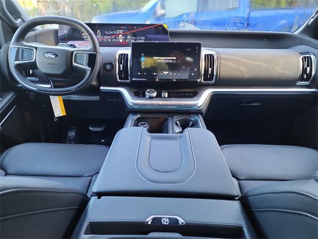 new 2025 Ford Expedition car, priced at $85,230