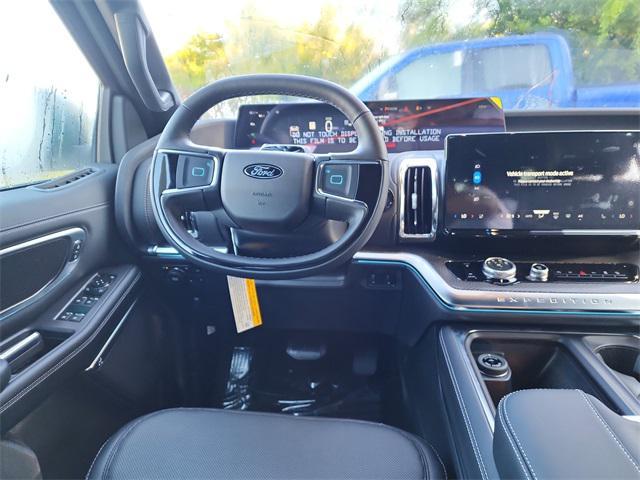 new 2025 Ford Expedition car, priced at $85,230