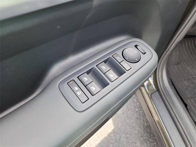 used 2025 Hyundai Santa Fe car, priced at $32,682