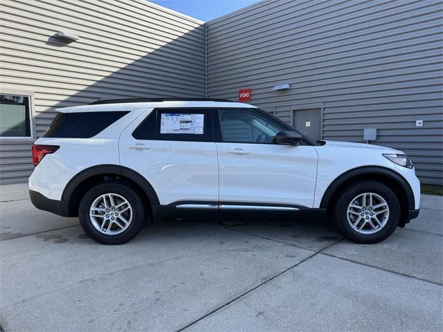 new 2025 Ford Explorer car, priced at $45,095