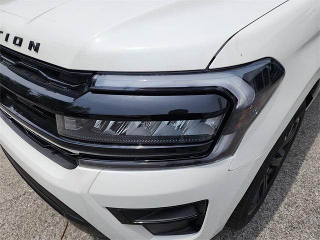 new 2024 Ford Expedition car, priced at $75,859