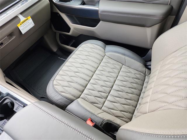new 2025 Ford F-450 car, priced at $116,895