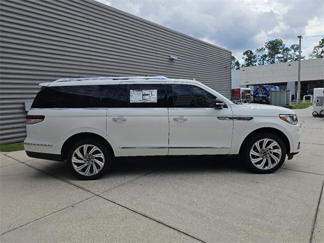 new 2024 Lincoln Navigator car, priced at $108,000