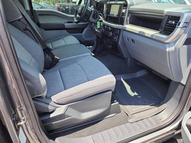 new 2025 Ford F-250 car, priced at $58,689